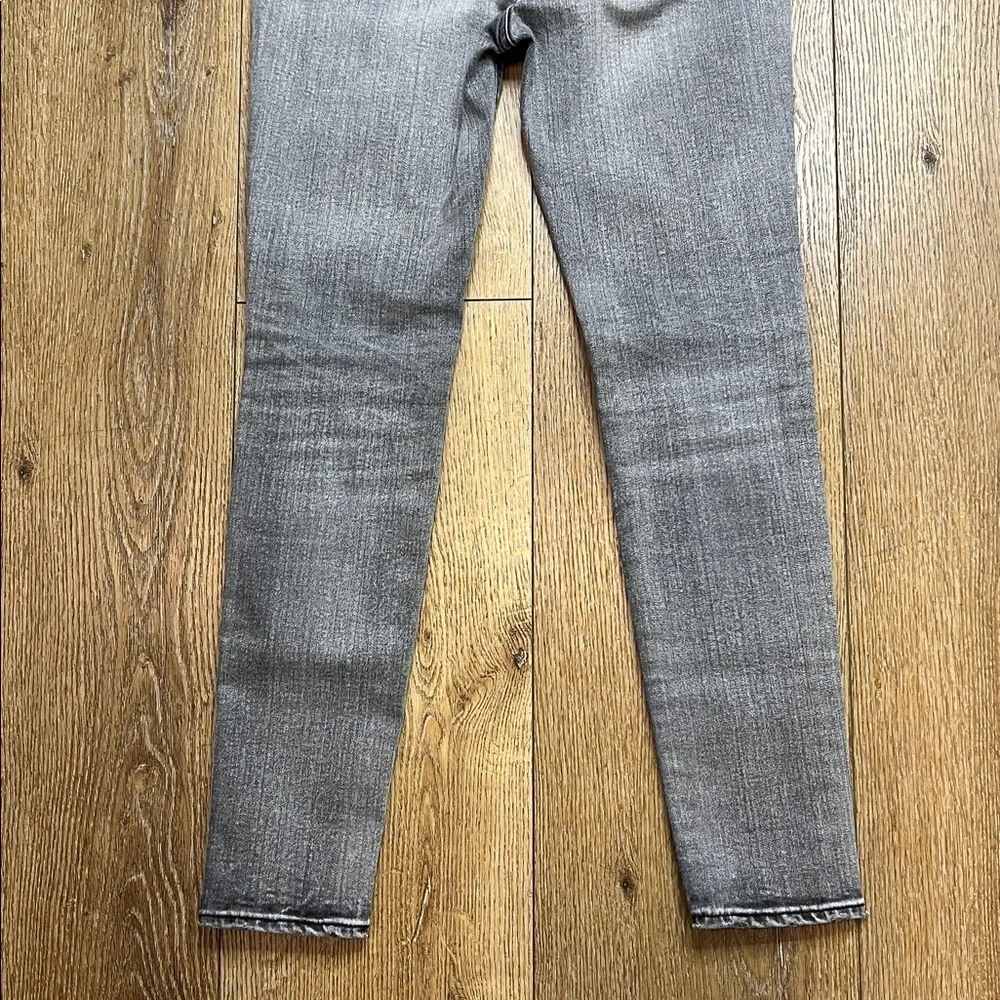 Moussy preloved good